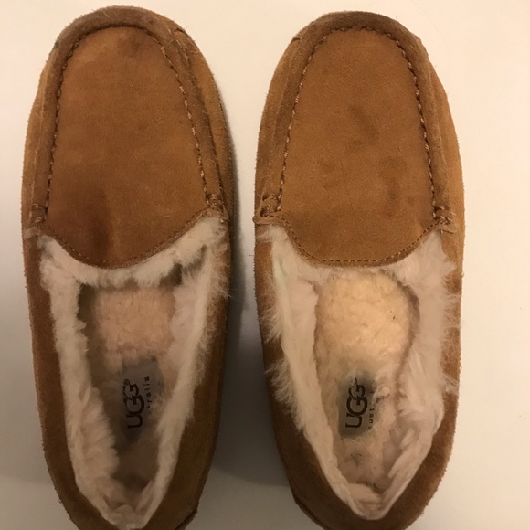 New Women Ugg slippers